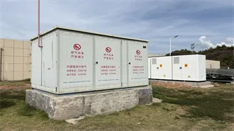 Solar container communication station wind and solar